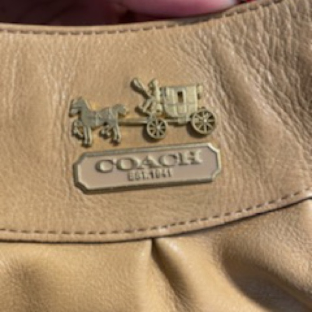 Coach Madison Leather Shoulder Bag - Picture 4 of 8